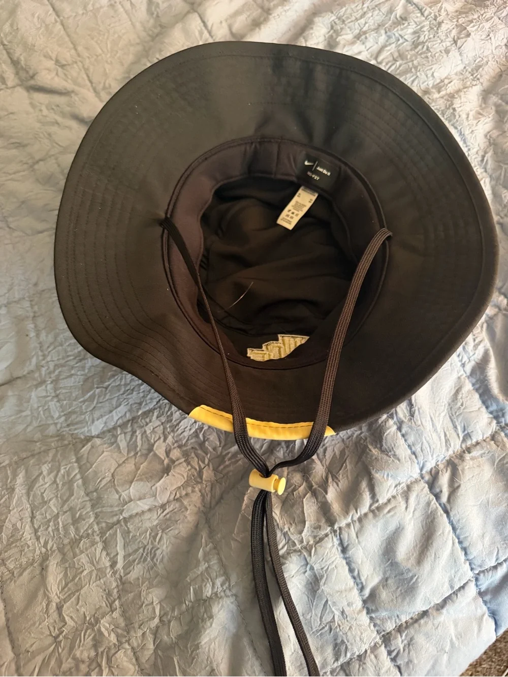 Nike On-Field Black Sideline Bucket Hat with Gold Swoosh